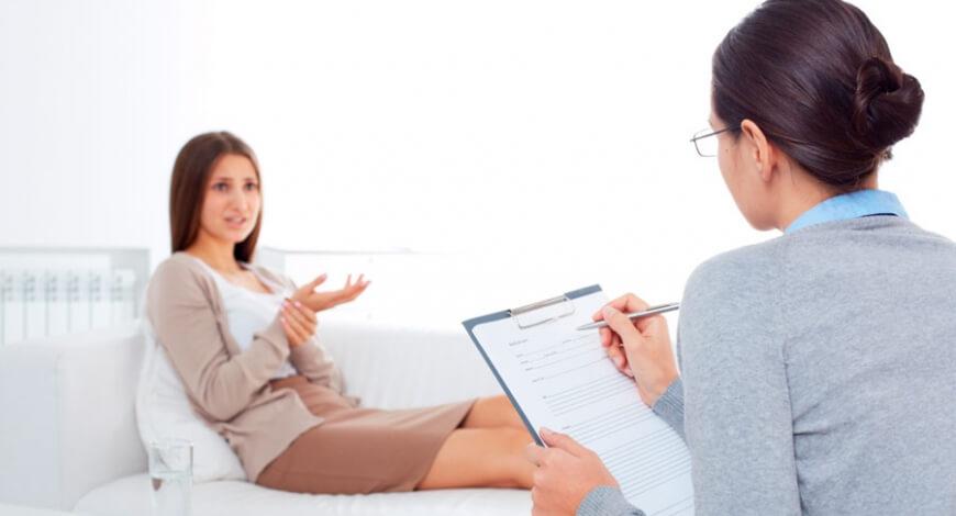 TERAPIA COGNITIVO-COMPORTAMENTAL